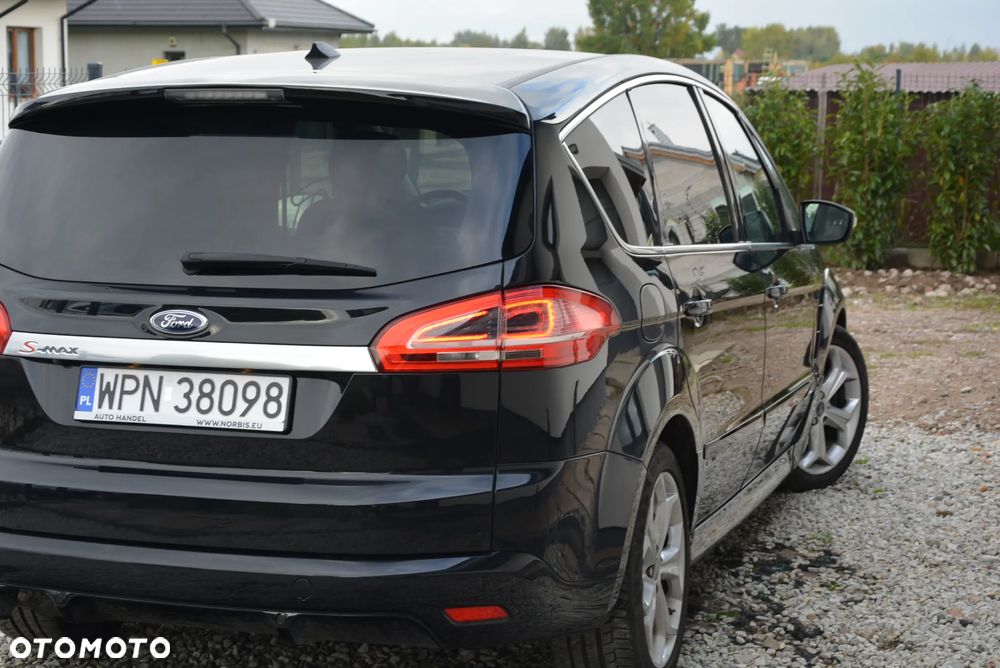 Ford S-Max 2.0 TDCi DPF Titanium X - 19