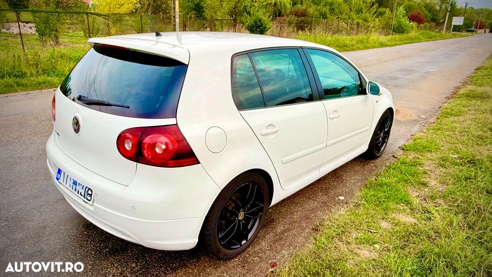 Volkswagen Golf - 4