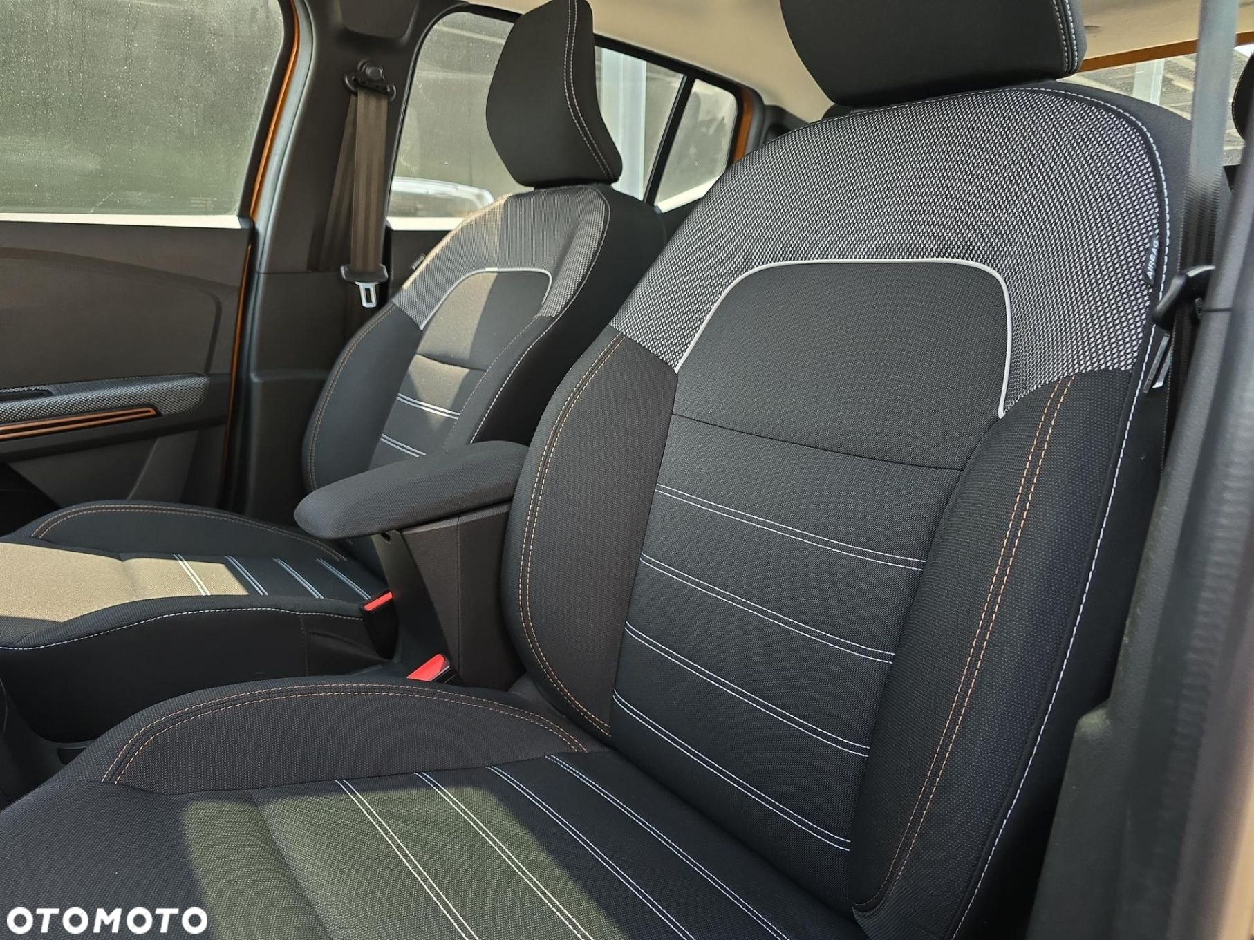 Dacia Sandero Stepway 1.0 TCe Expression - 14