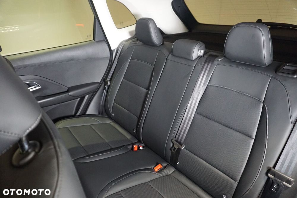 MG ZS Hybrid+ - 27