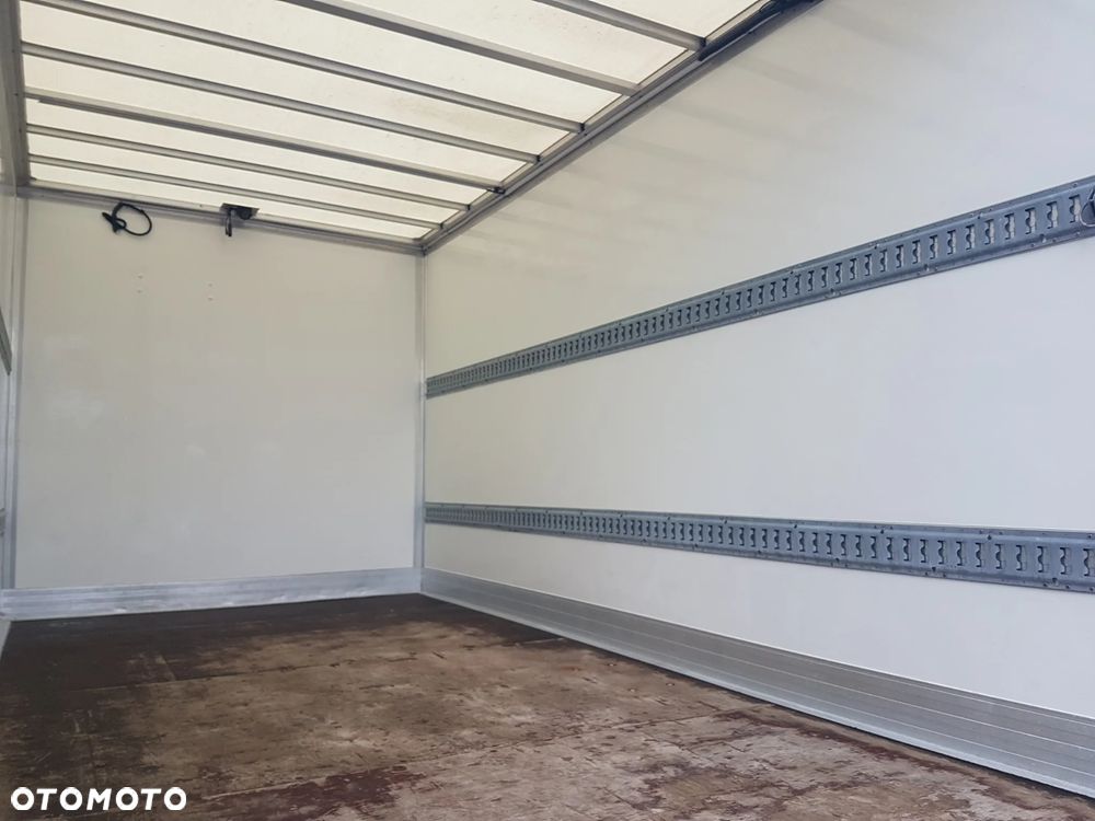 Renault MASTER KONTENER 8EP 4,22x2,22x2,22 KLIMA KRAJOWY MANUAL  6-BIEGÓW DMC 3500 KG - 18