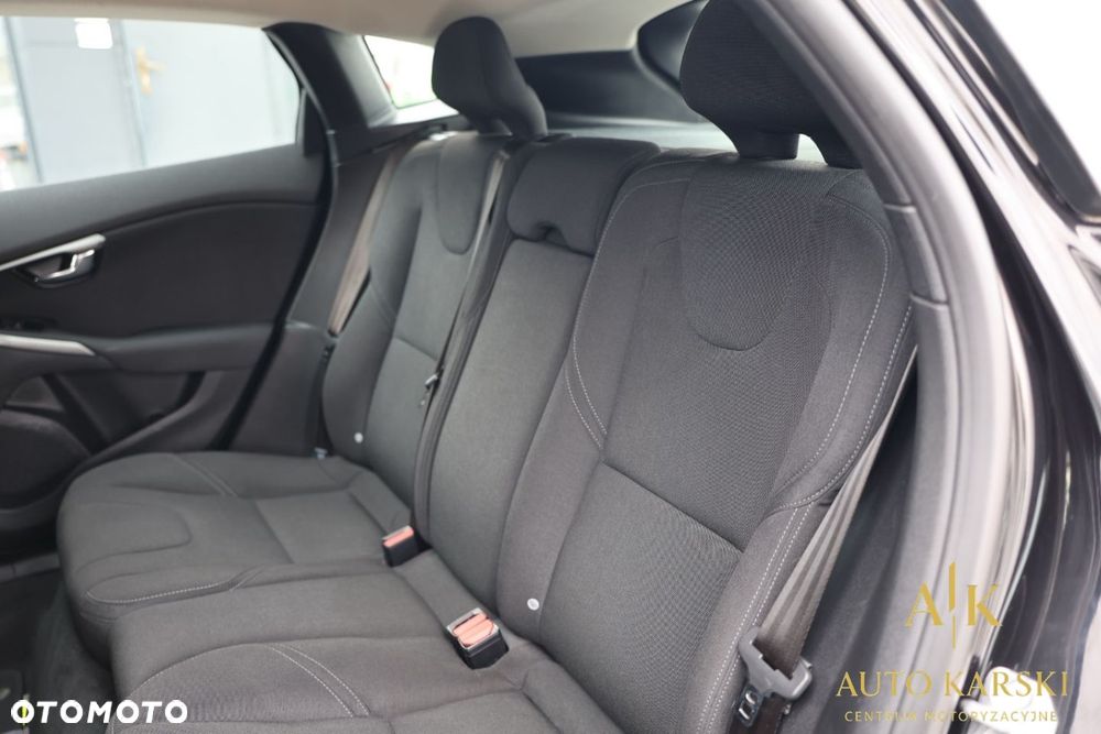 Volvo V40 - 34