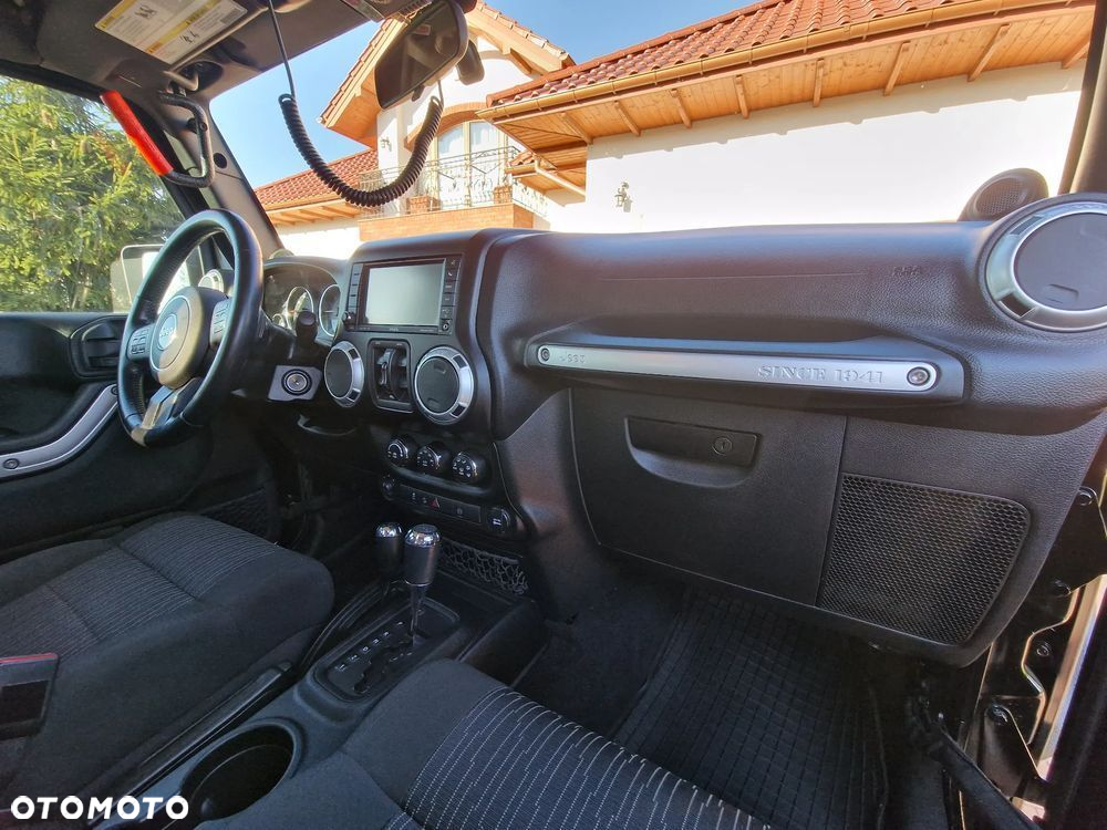 Jeep Wrangler Unlimited 3.8 Rubicon - 30