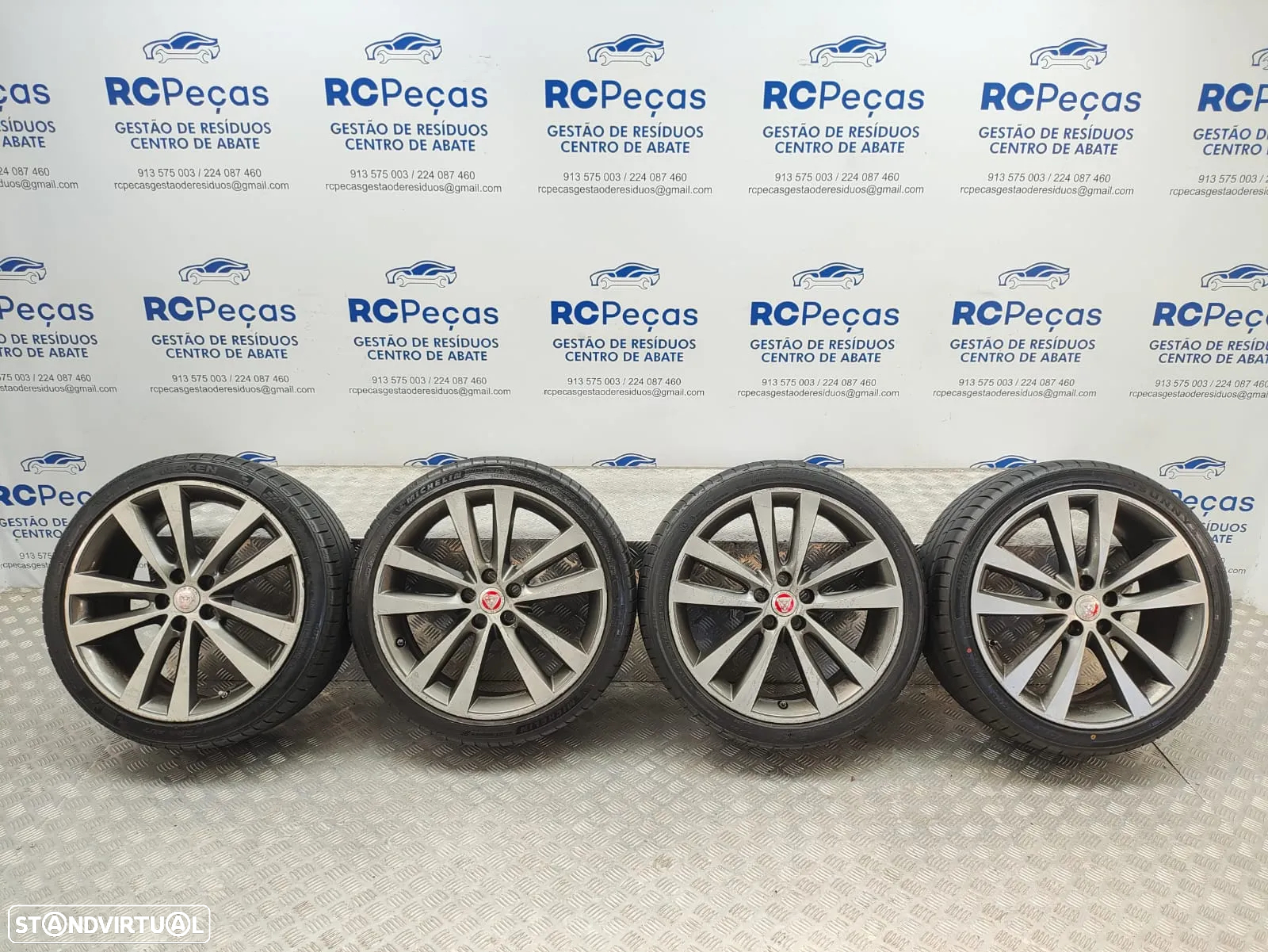 Conjunto Jantes 19 Jaguar XE X760 8,5J ET55 7,5J ET 44,5 5x108 - 7