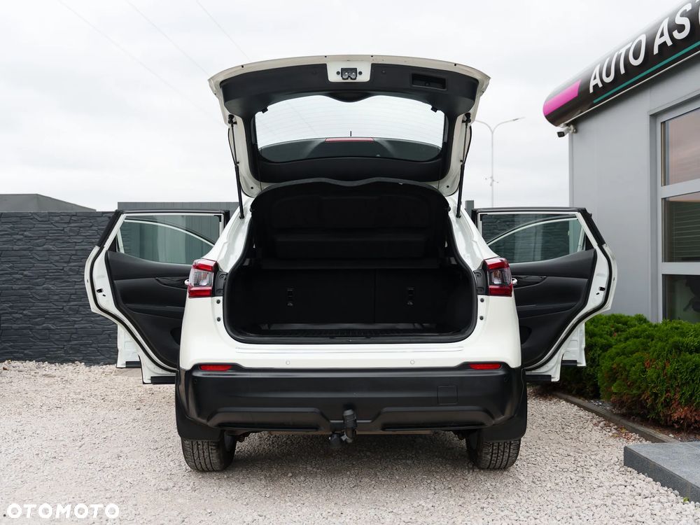 Nissan Qashqai 1.5 dCi N-Connecta - 12