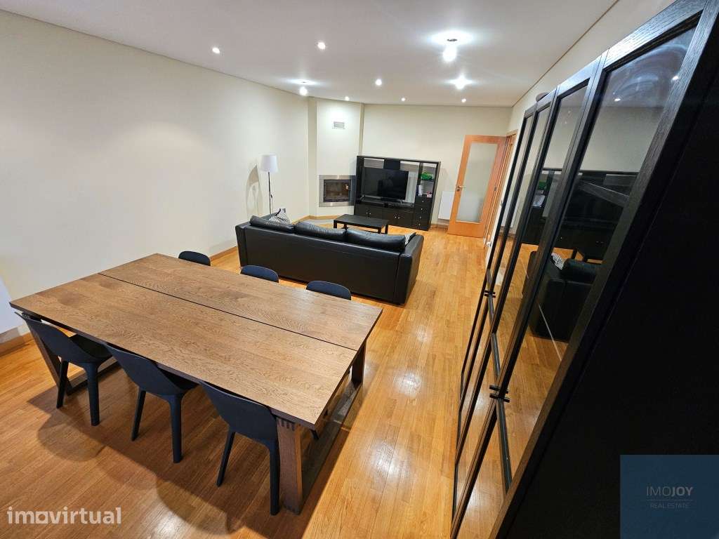 Apartamento T2+1 espaçoso e confortável para arrendamento em Rio Tinto - Grande imagem: 3/16