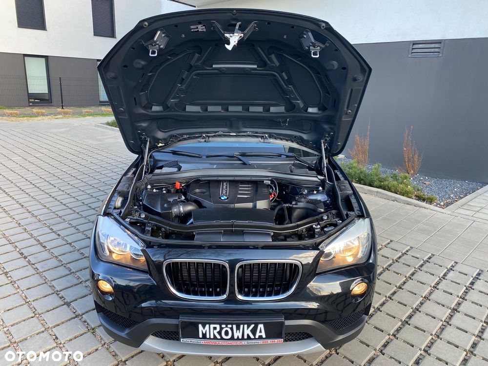 BMW X1 sDrive18d Sport Line - 19