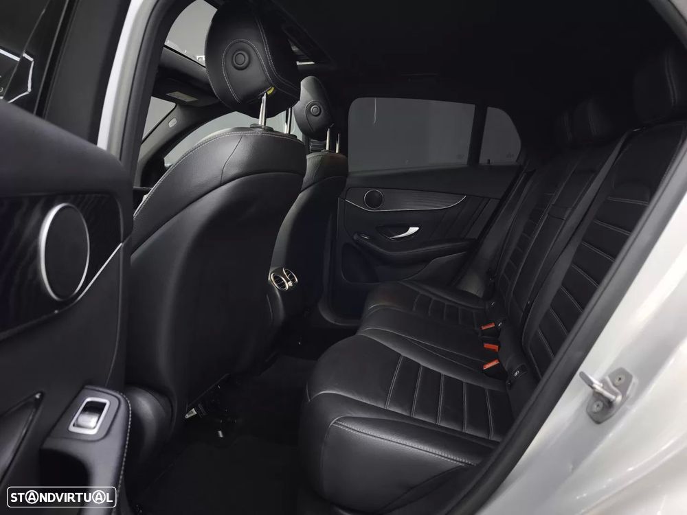 Mercedes-Benz GLC 250 d 4Matic 9G-TRONIC AMG Line - 43