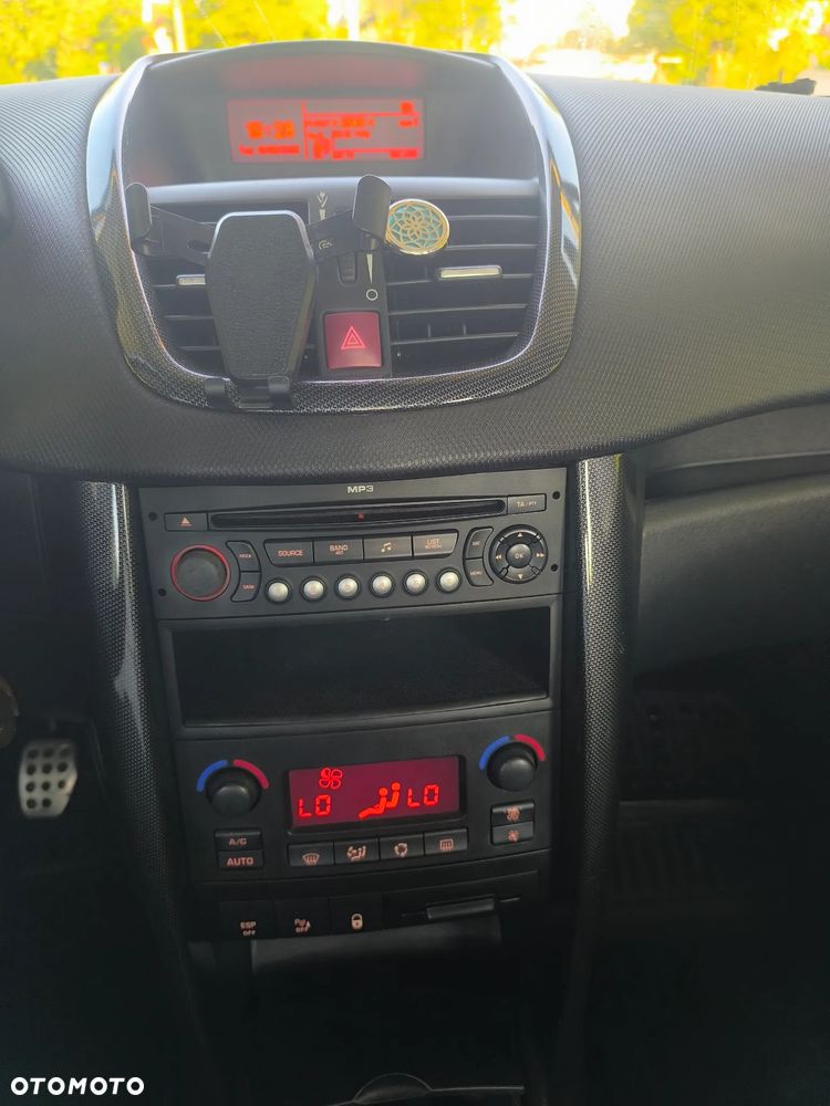 Peugeot 207 110 HDi FAP Filou - 12