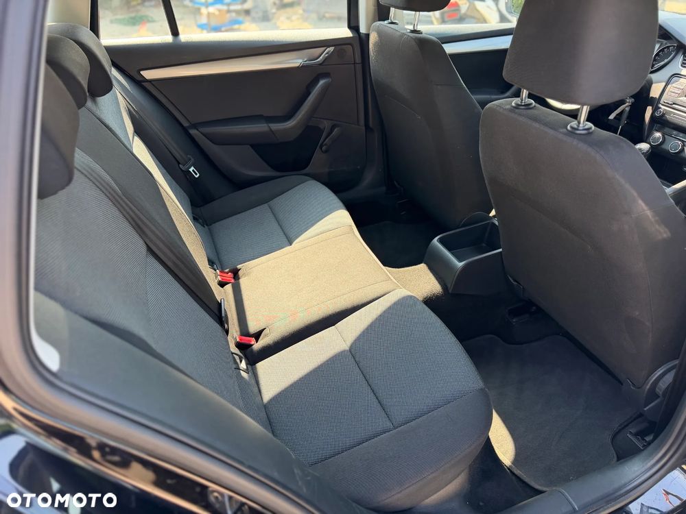 Skoda Octavia 1.6 TDI Green tec Active - 10