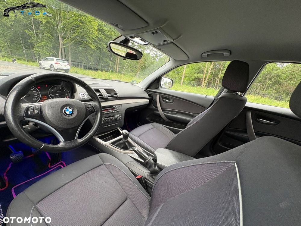 BMW Seria 1 118i Edition Sport - 28