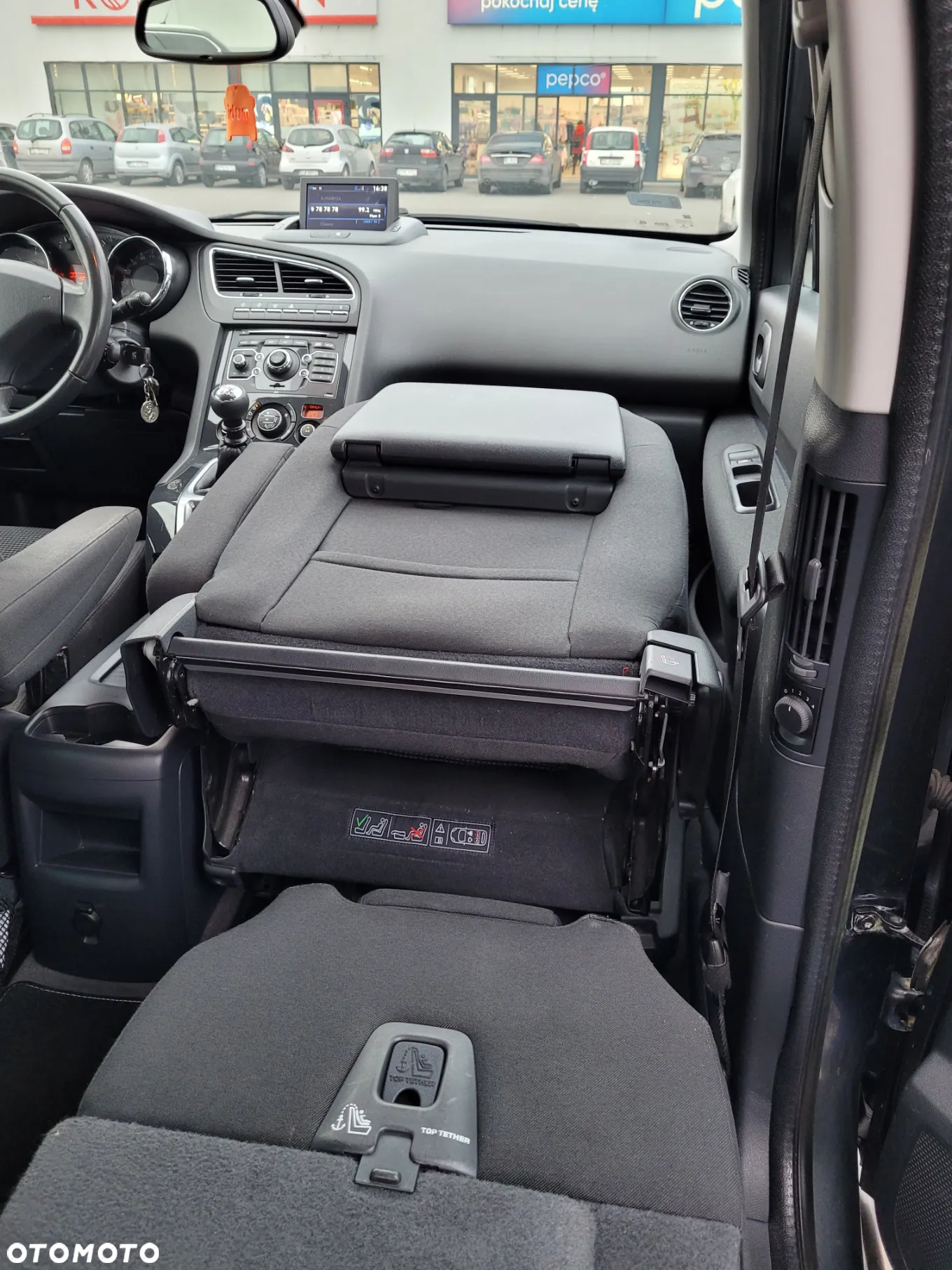 Peugeot 5008 2.0 HDi Family 7os - 24