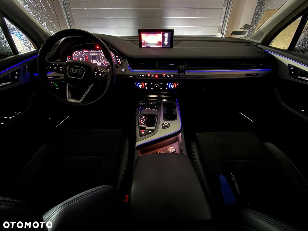 Audi Q7 - 17