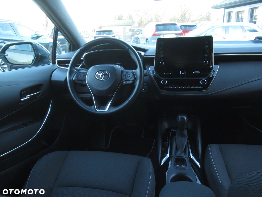 Toyota Corolla 2.0 Hybrid Comfort - 12