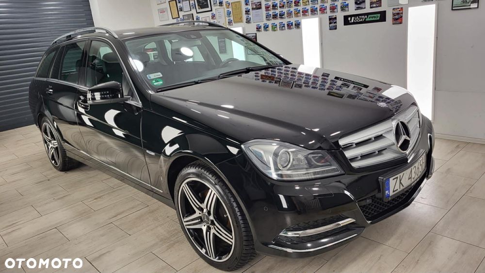 Mercedes-Benz Klasa C 200 CDI DPF (BlueEFFICIENCY) Avantgarde - 1