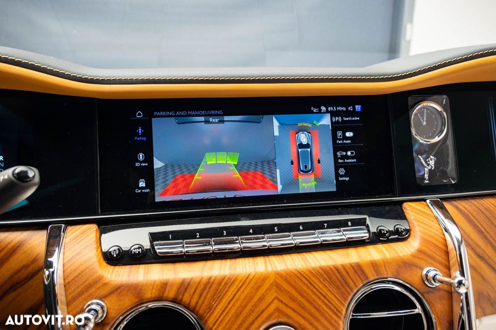 Rolls-Royce Cullinan - 21