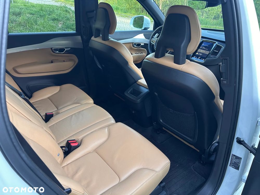 Volvo XC 90 D5 AWD Inscription 7os - 7