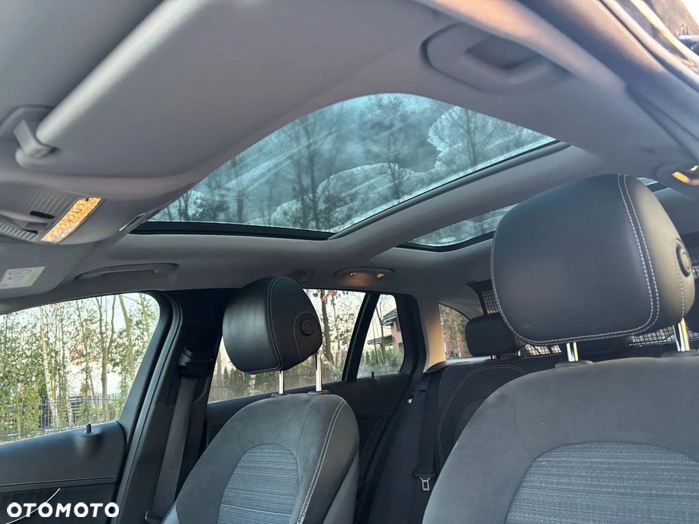 Mercedes-Benz Klasa C 220 (BlueTEC) d 7G-TRONIC AMG Line - 19