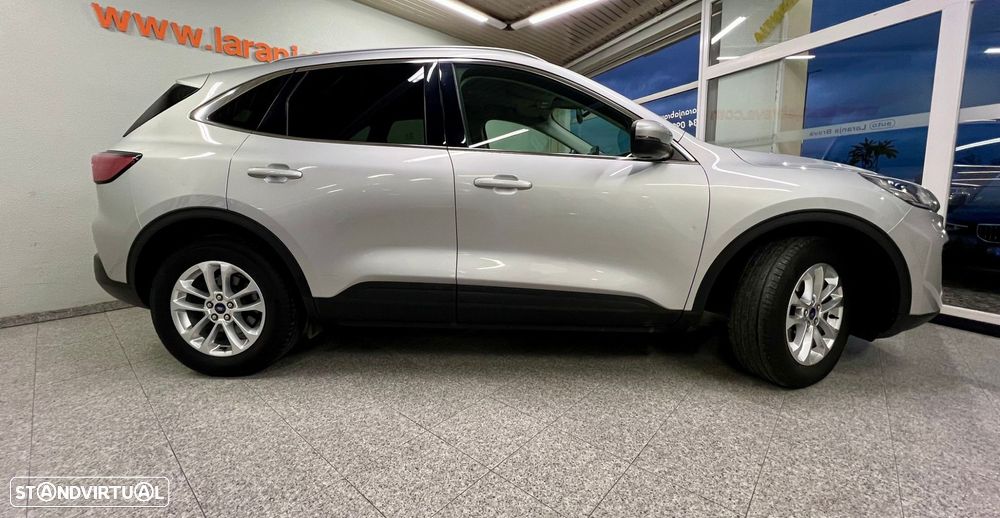 Ford Kuga 1.5 TDCi EcoBlue Titanium - 3