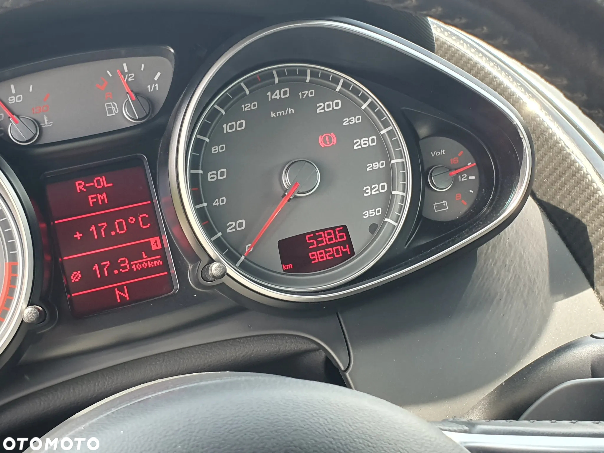 Audi R8 4.2 Quattro R tronic - 24