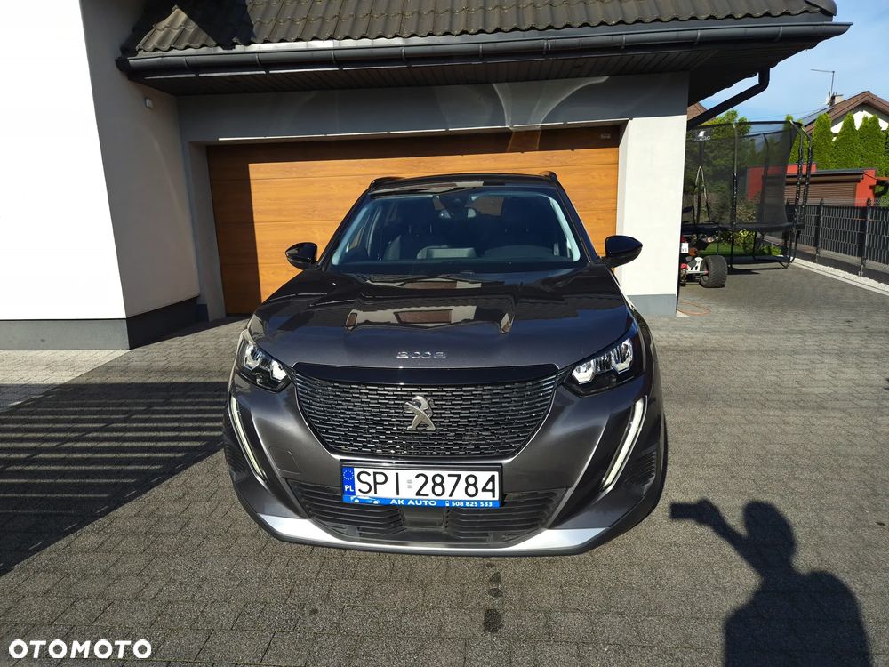 Peugeot 2008 BlueHDi 130 Allure S&S EAT8 - 9