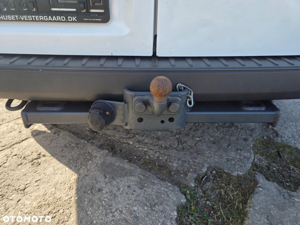 Ford Transit custom 2,2 bez adblu 157000 km trafic vivaro vito klima Tempomat l1h1 - 13