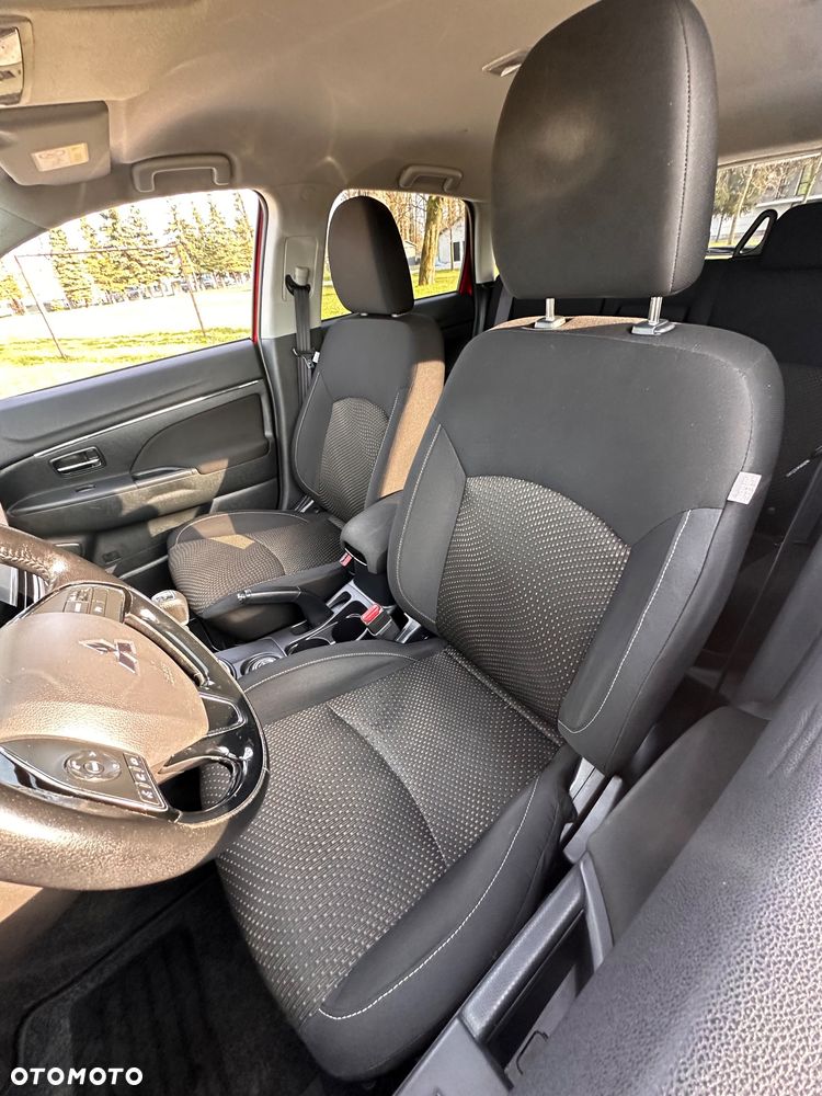 Mitsubishi ASX 1.6 DI-D 4WD Plus - 19