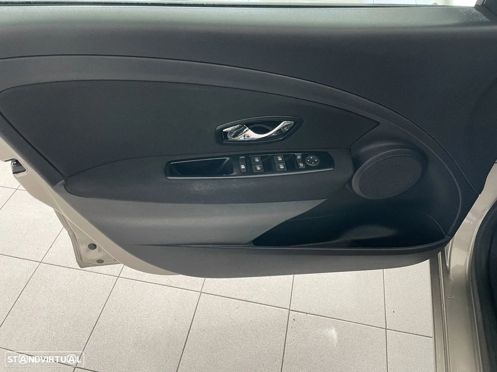 Renault Fluence 1.5 dCi Dynamique - 5