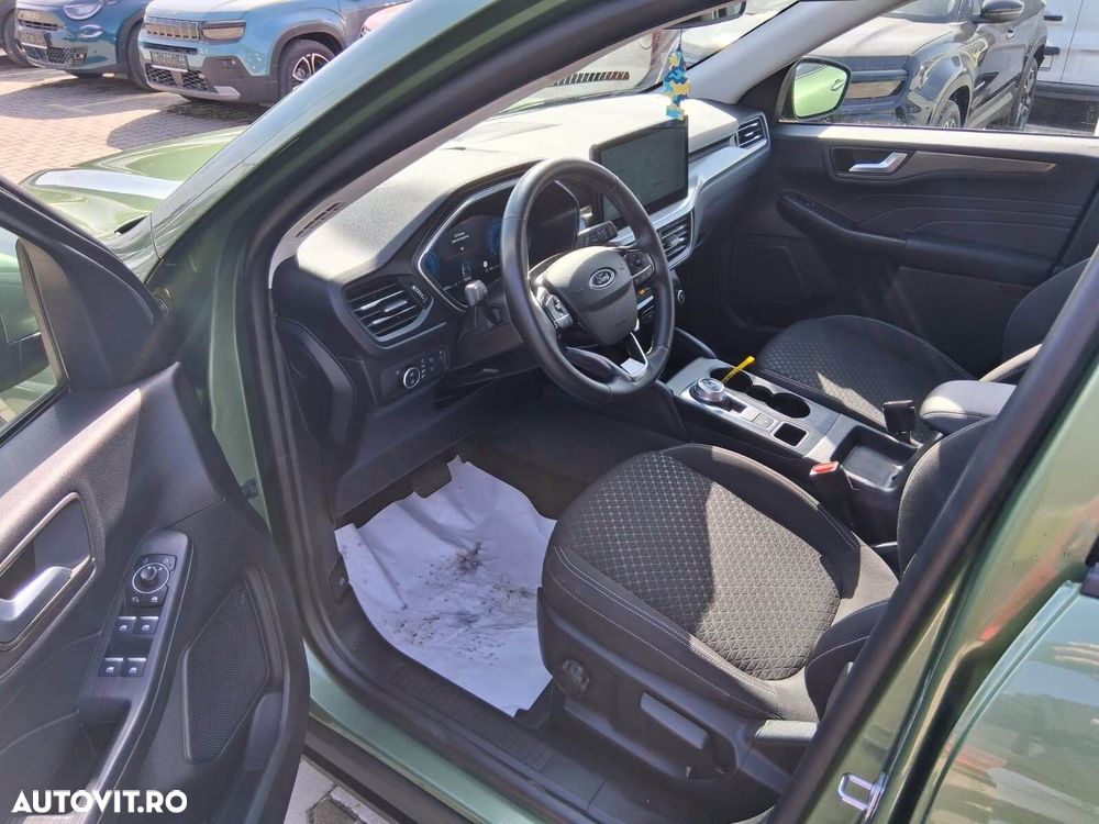 FORD Kuga 2024 — imagine 9