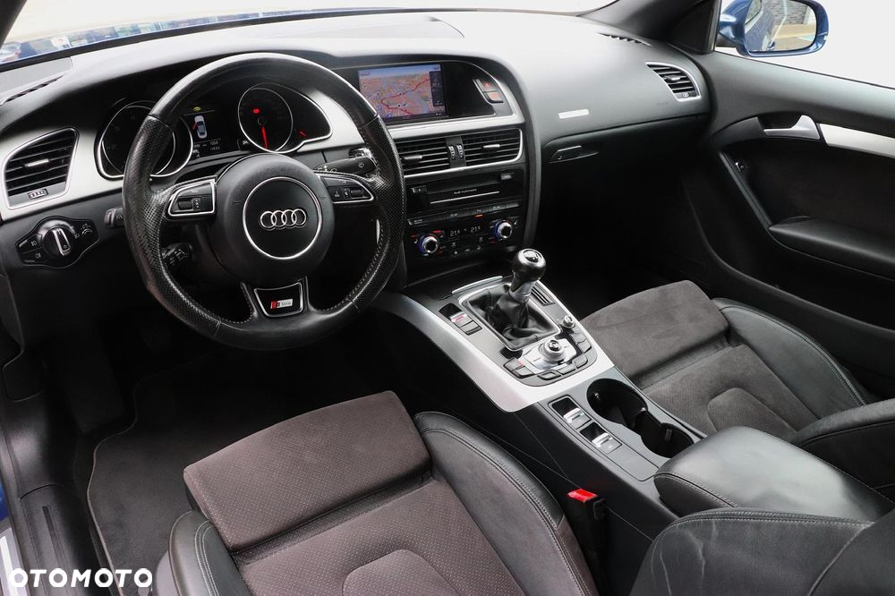 Audi A5 Cabrio 2.0 TDI DPF quattro - 8