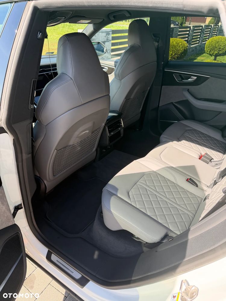 Audi SQ8 TFSI Quattro Tiptronic - 10