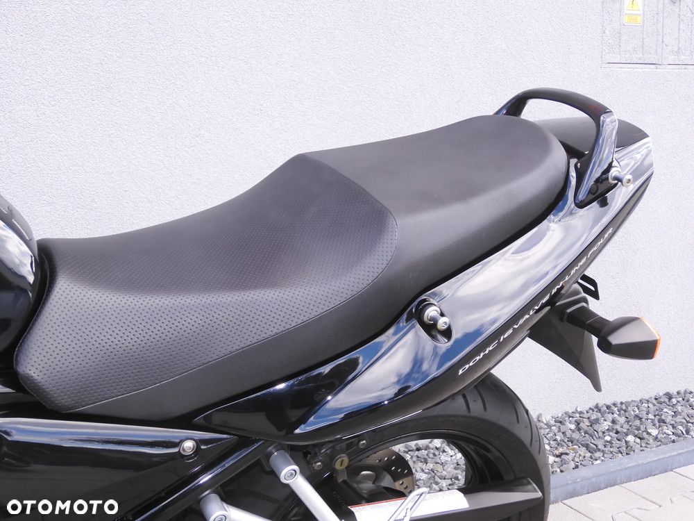 Suzuki Bandit - 32