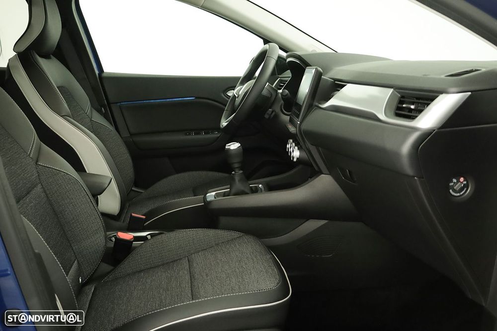 Renault Captur 1.0 TCe Techno Bi-Fuel - 23