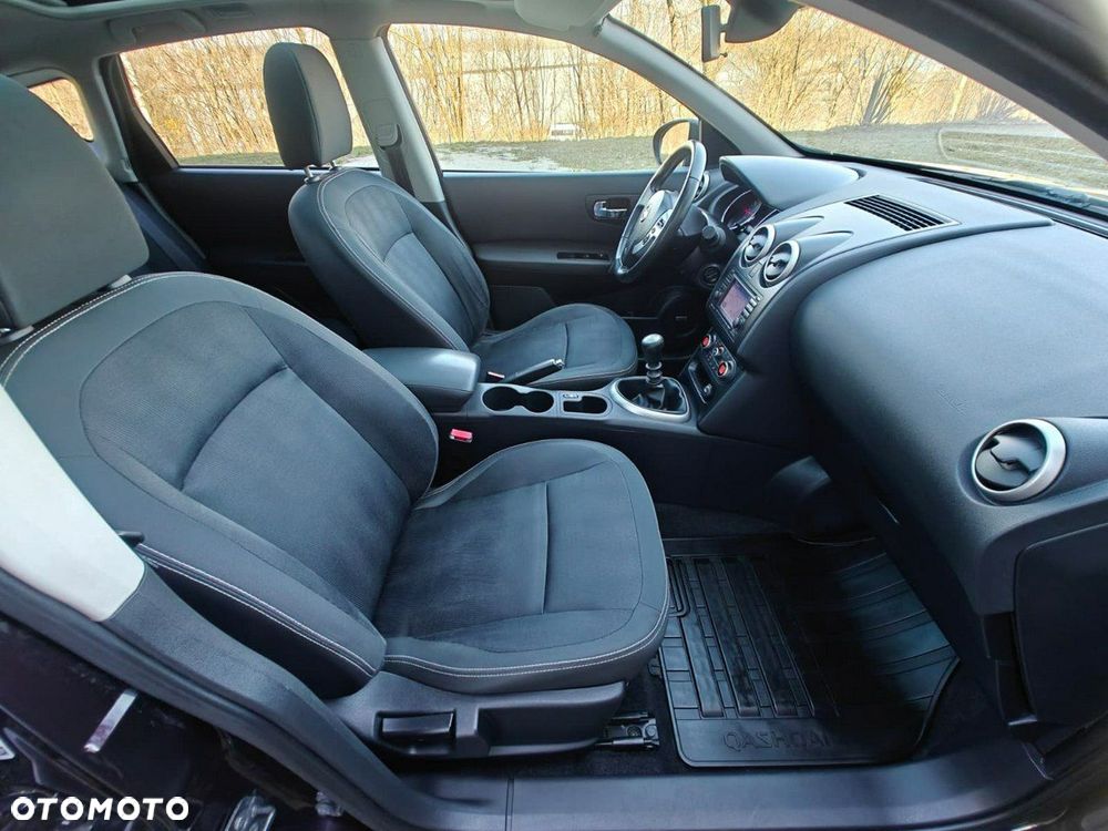 Nissan Qashqai - 12