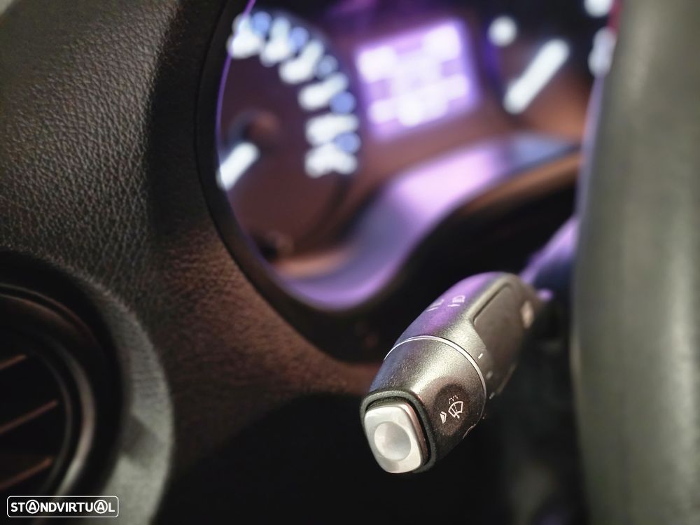 Mercedes-Benz Vito - 16