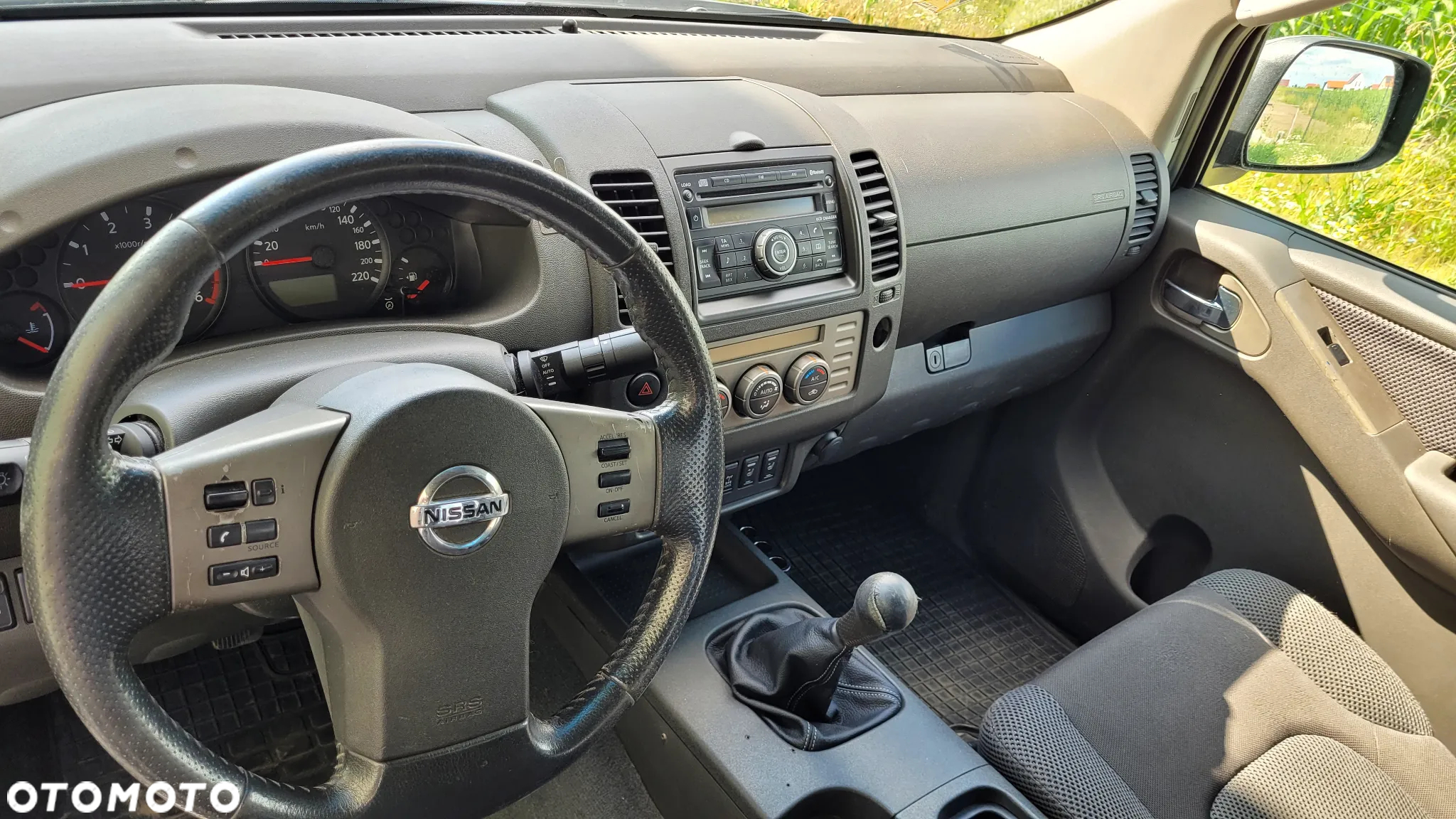 Nissan Navara 2.5 D XE - 7