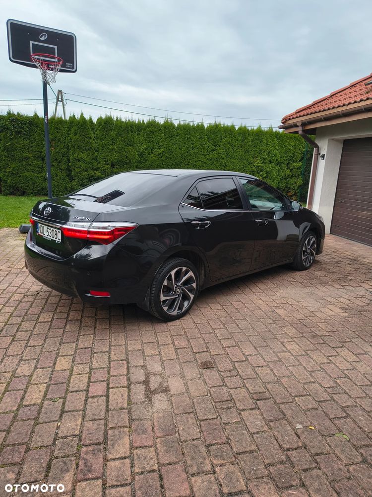 Toyota Corolla 1.6 Premium - 4