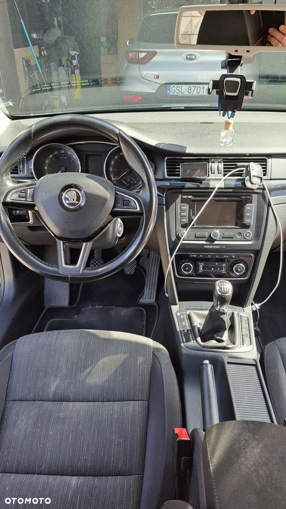 Skoda Superb 2.0 TDI Elegance - 8