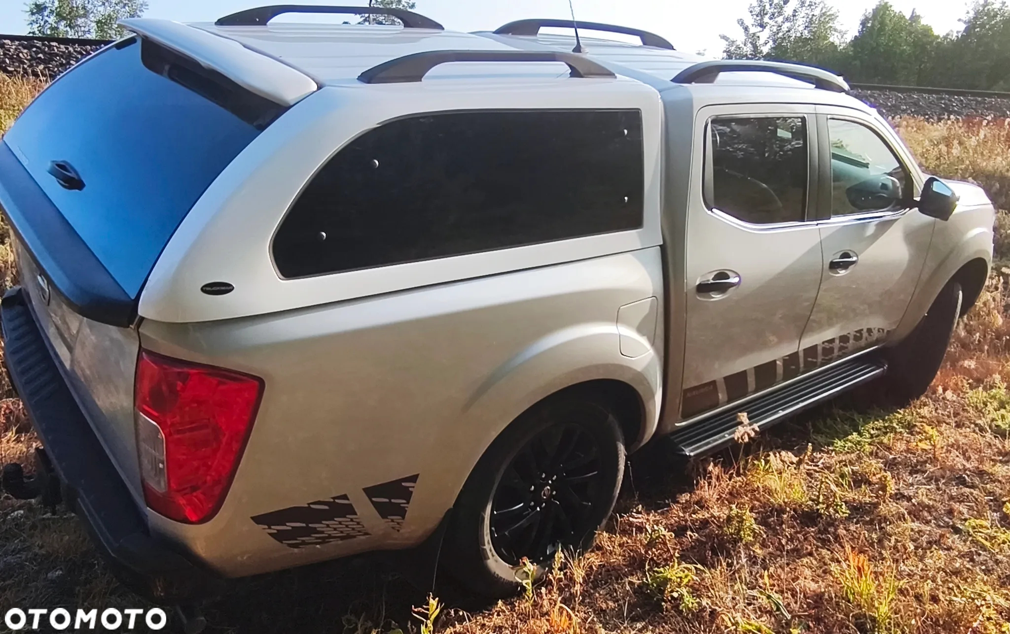 Nissan Navara DC 4x4 Autm N-Guard - 25