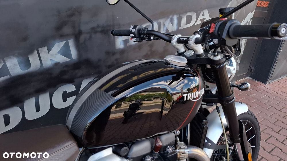 Triumph Scrambler - 20