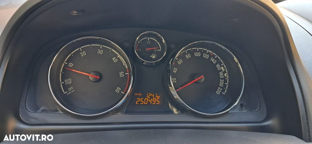 Opel Antara 2.2 ECOTEC AWD Start/Stop Cosmo - 8