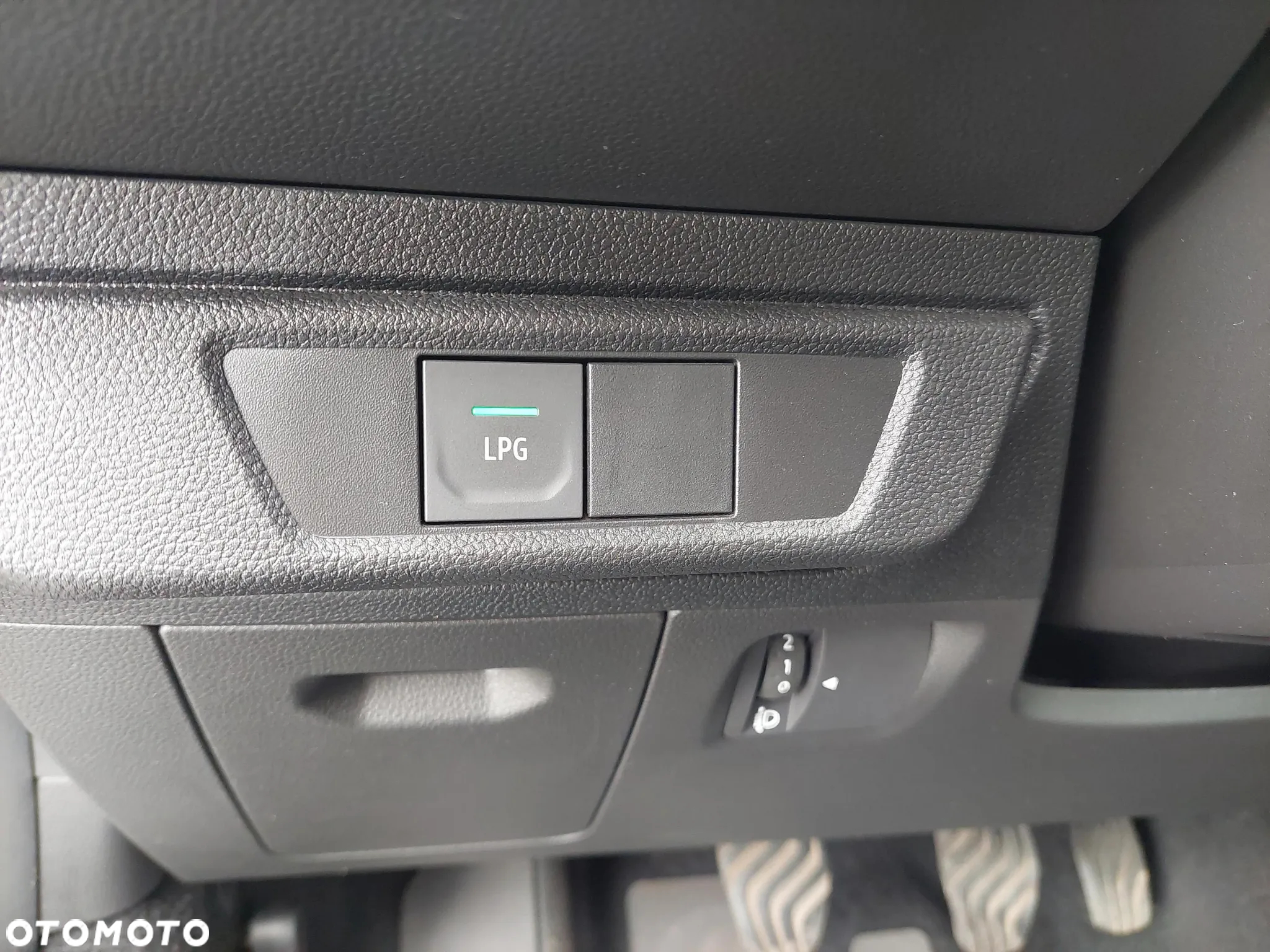 Dacia Sandero Stepway 1.0 TCe Laureate S&S - 23