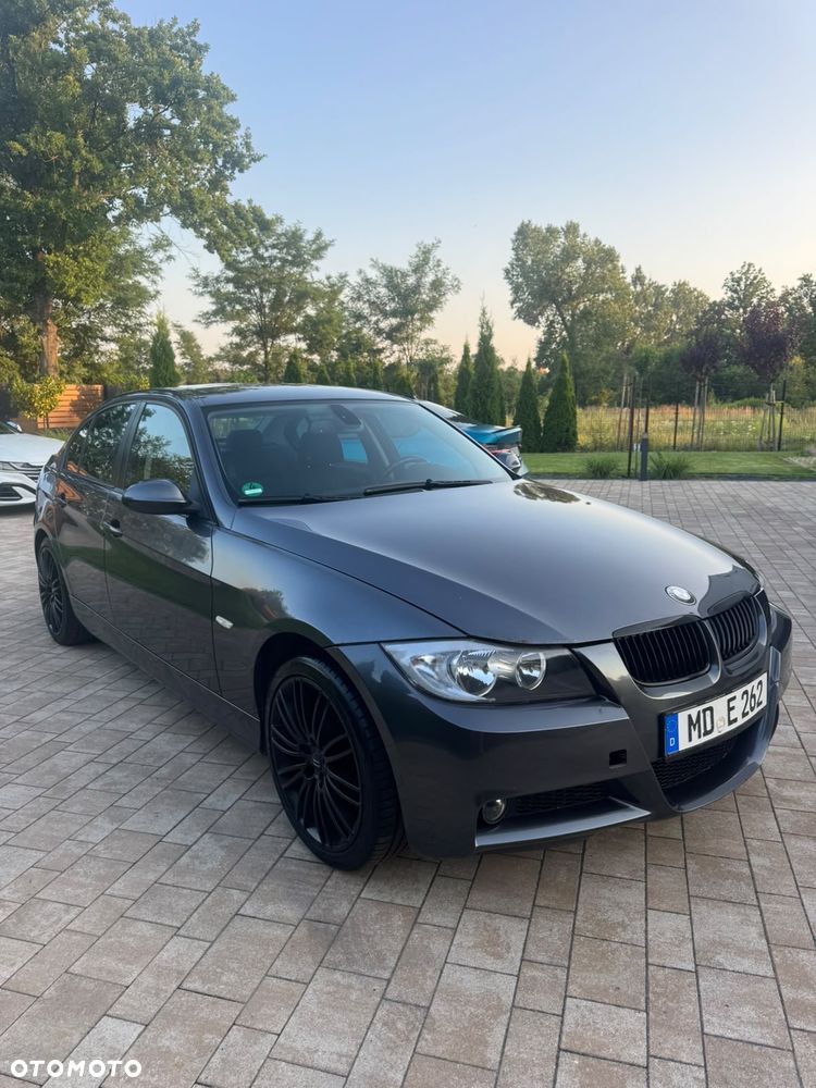 BMW Seria 3 - 25