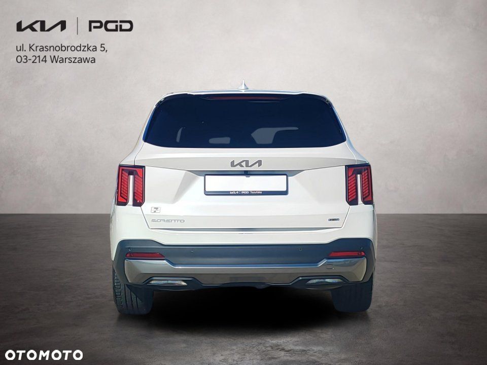 Kia Sorento - 4