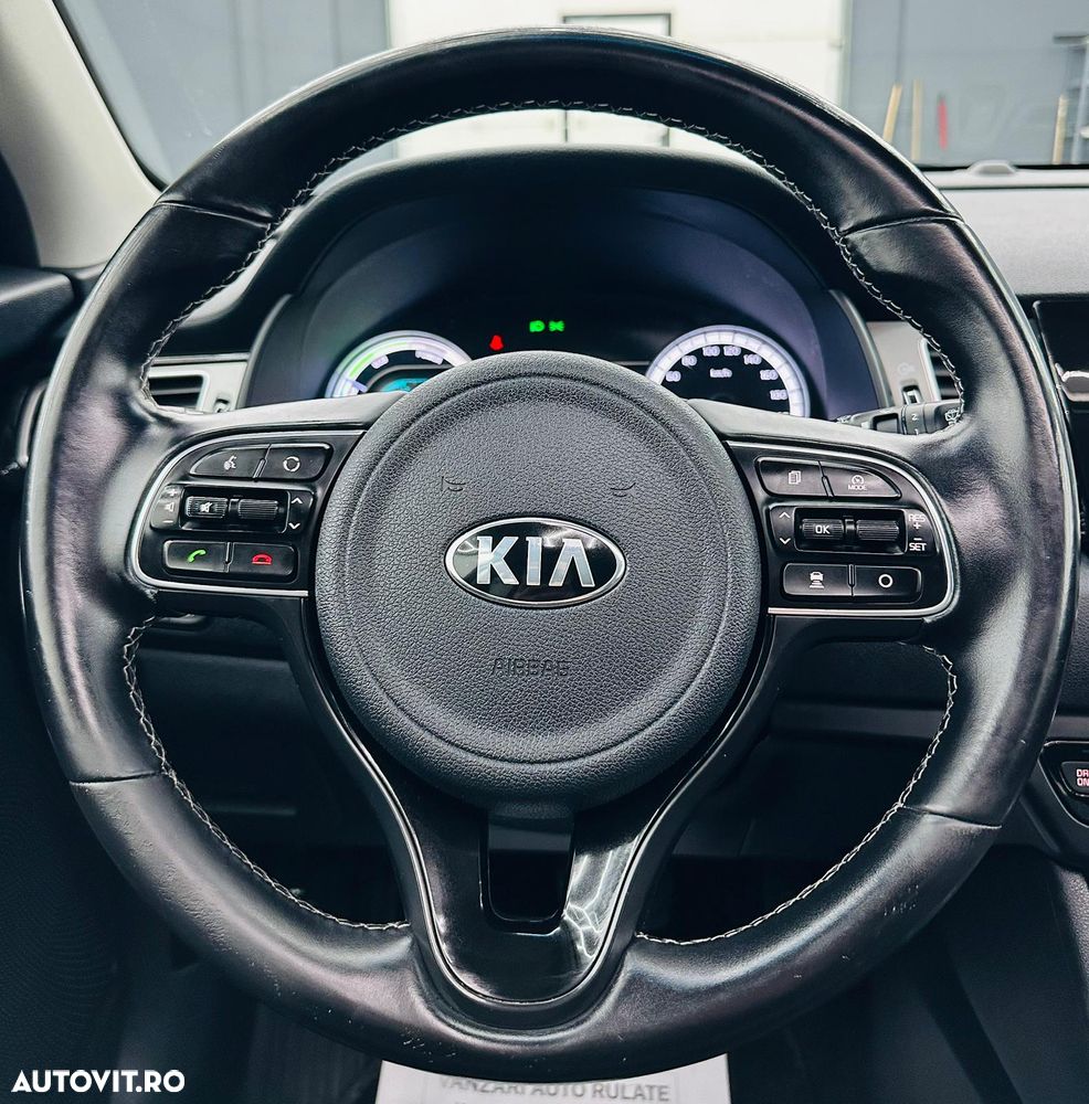 Kia Niro 1.6 GDI HEV 2WD OPF Aut. Edition 7 - 33