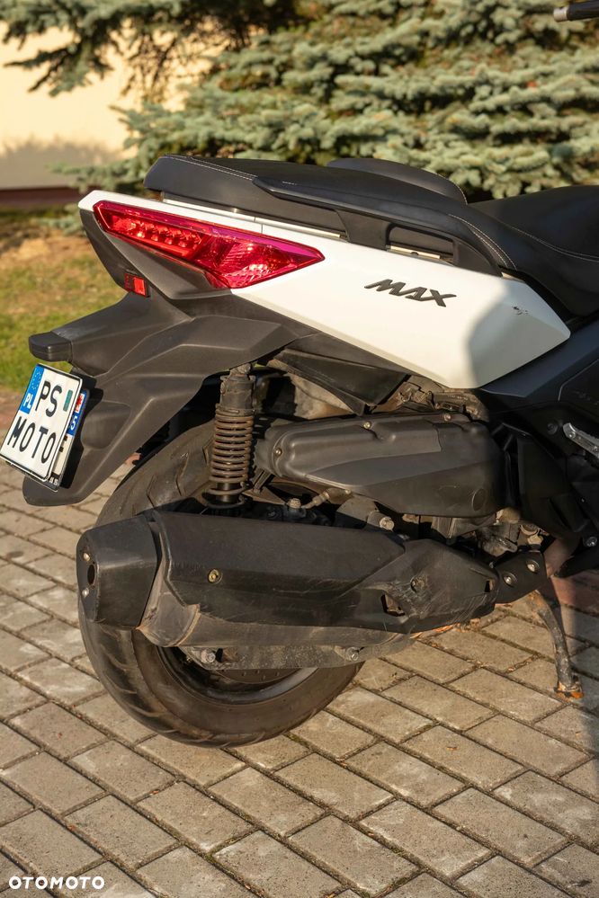 Yamaha X-max - 23