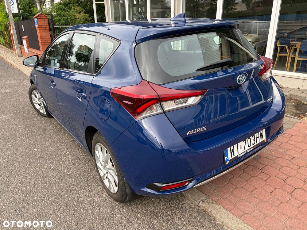 Toyota Auris - 5