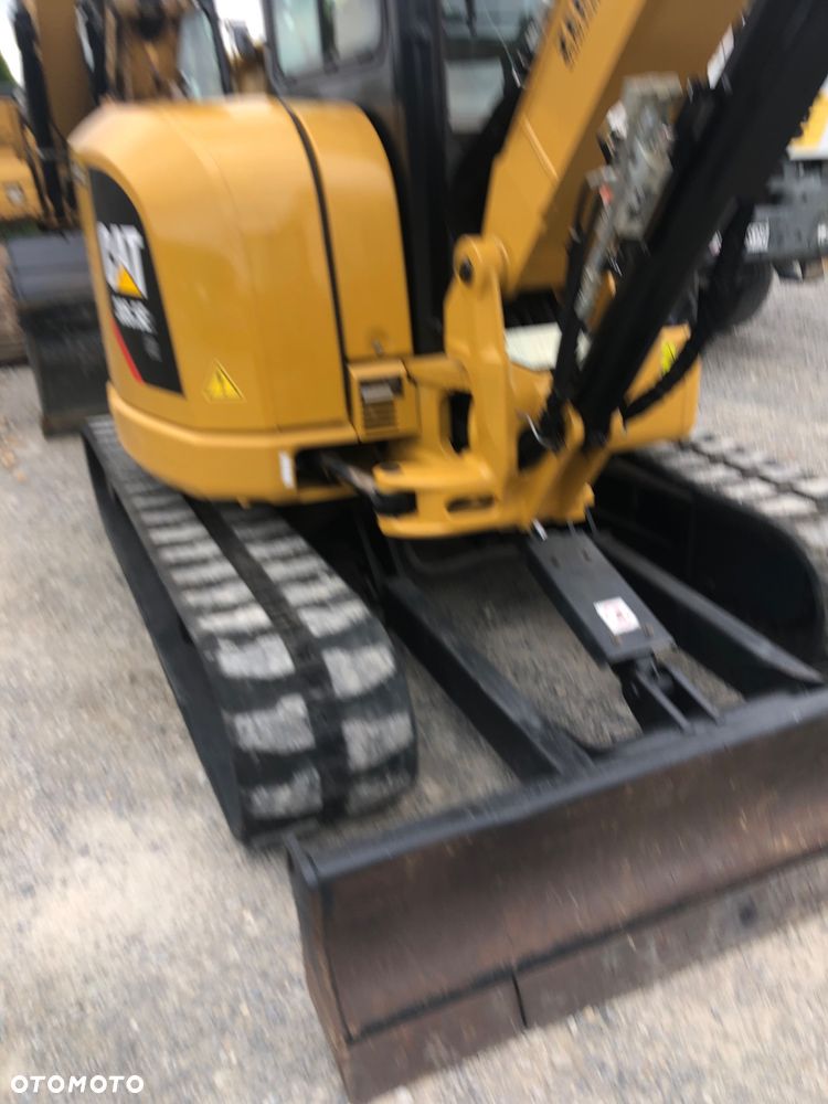 Caterpillar 305.5 - 9