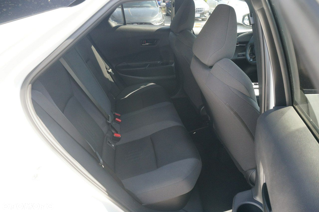 Toyota C-HR - 32