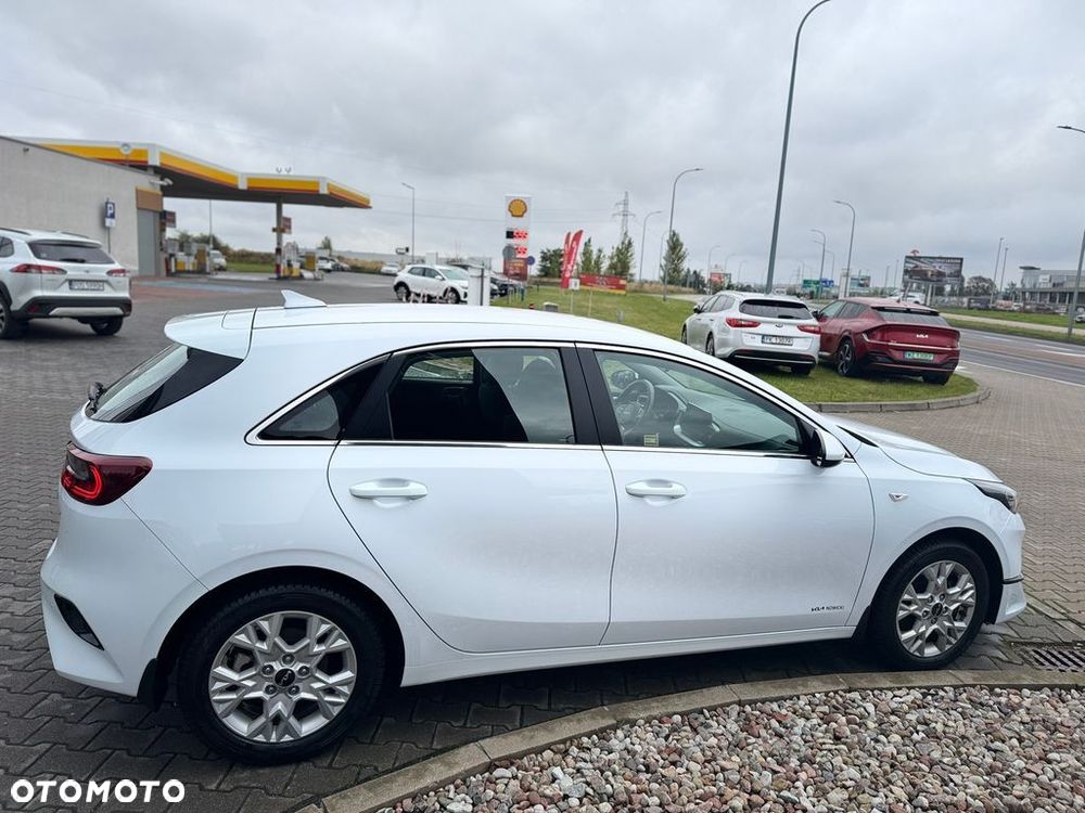 Kia Ceed 1.5 T-GDI M - 5